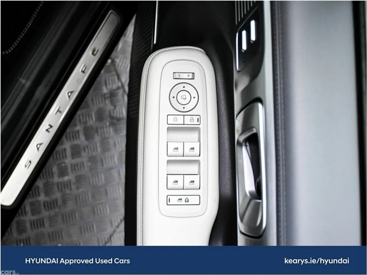 Hyundai Santa Fe SUV, Petrol Plug-in Hybrid, 2026, Black