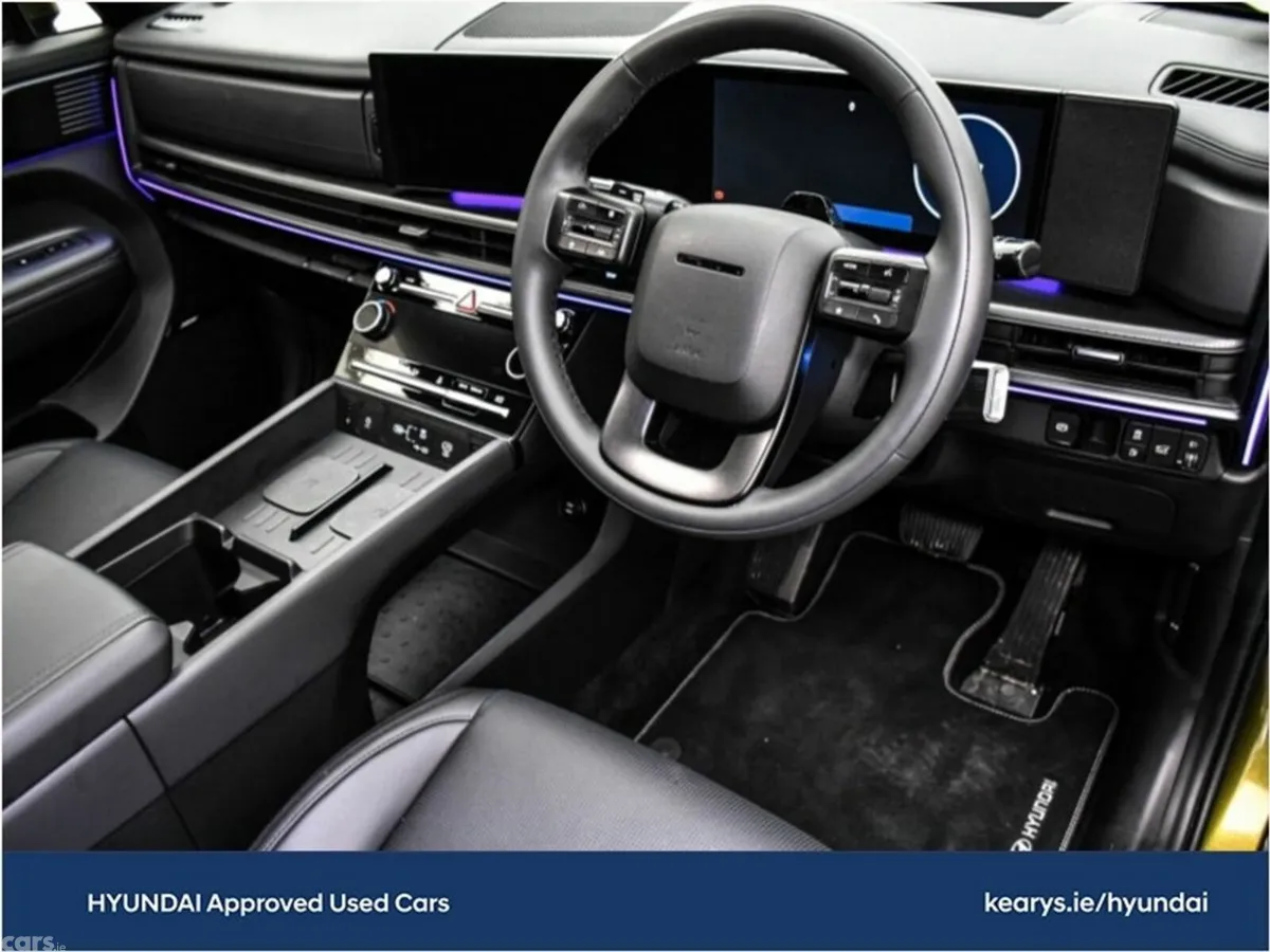 Hyundai Santa Fe SUV, Petrol Plug-in Hybrid, 2027, Green