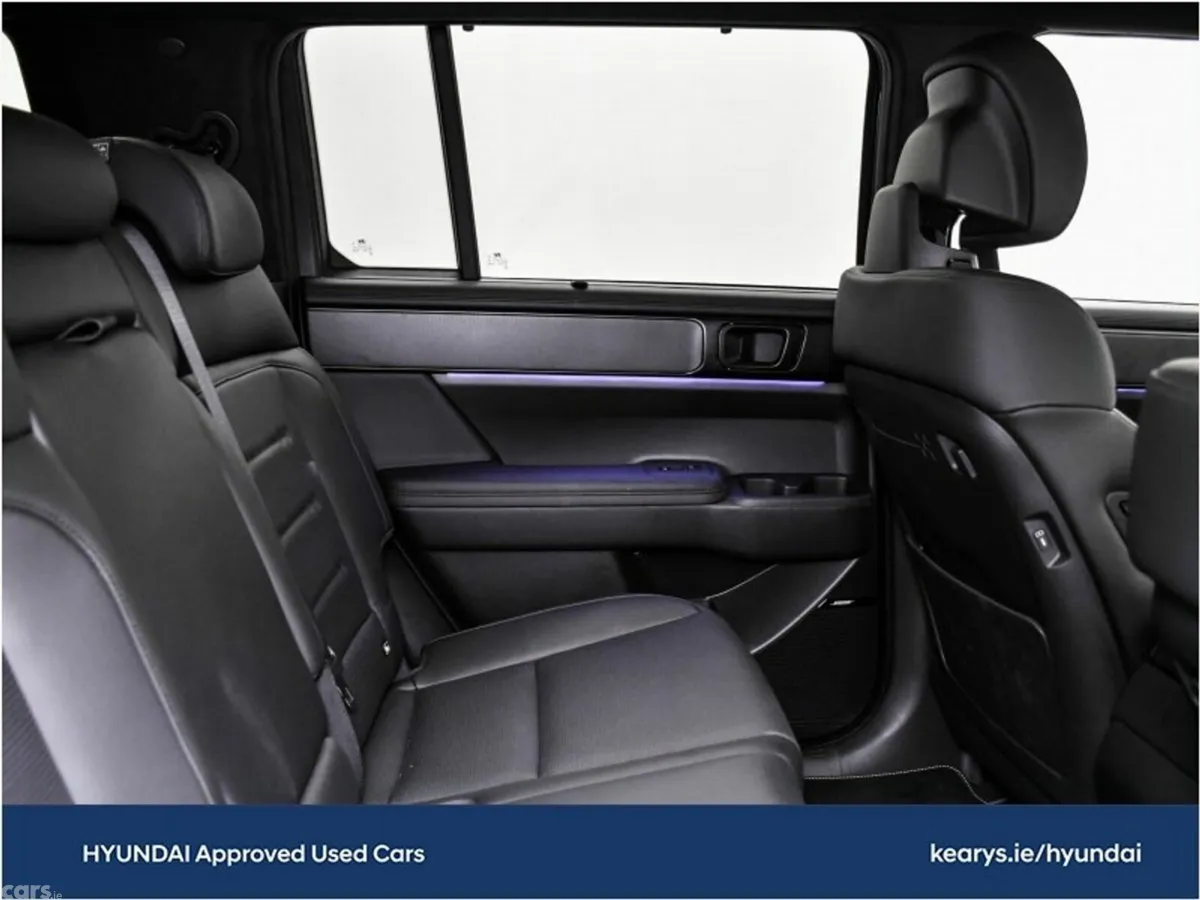 Hyundai Santa Fe SUV, Petrol Plug-in Hybrid, 2027, Green