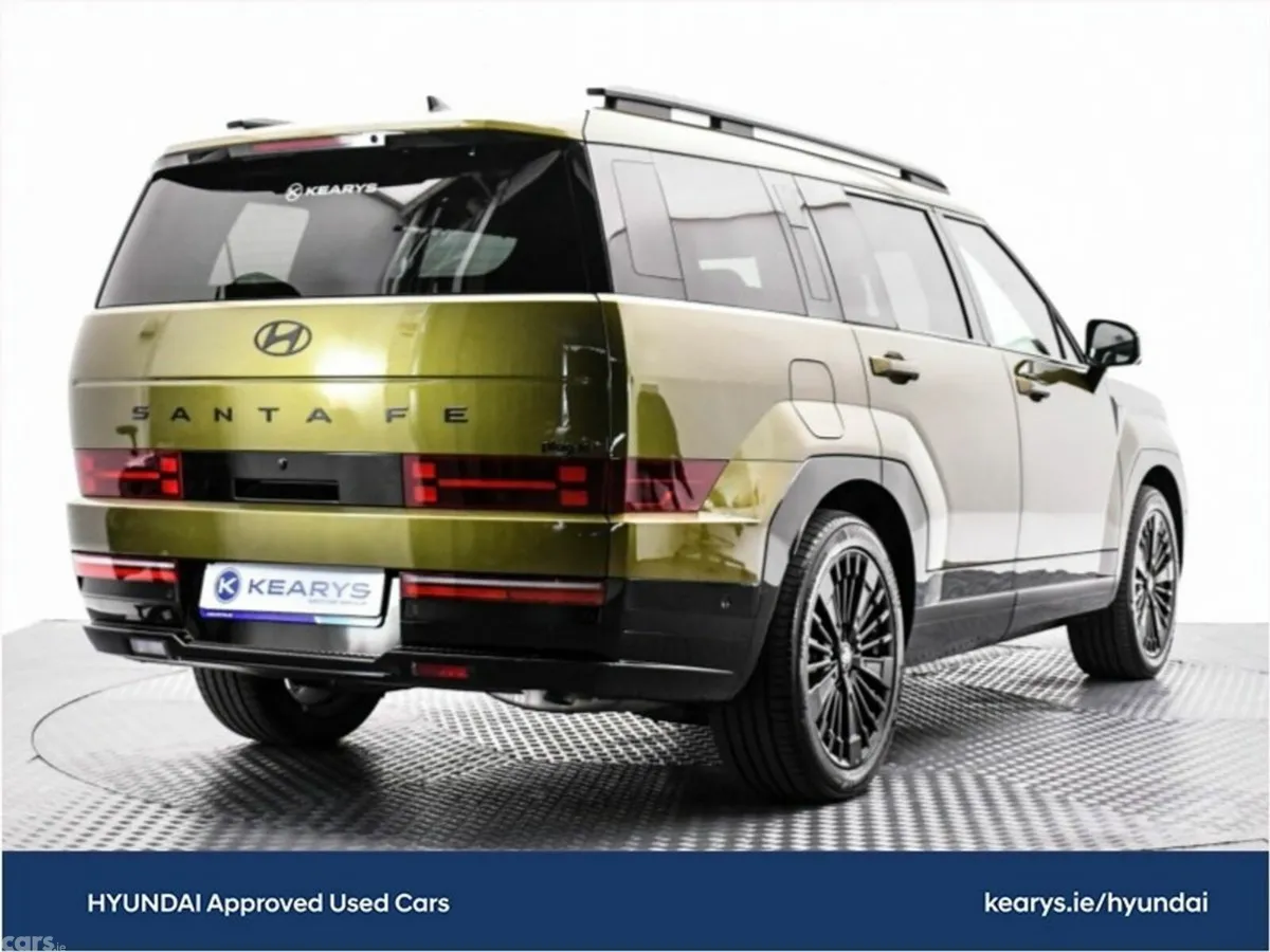 Hyundai Santa Fe SUV, Petrol Plug-in Hybrid, 2027, Green