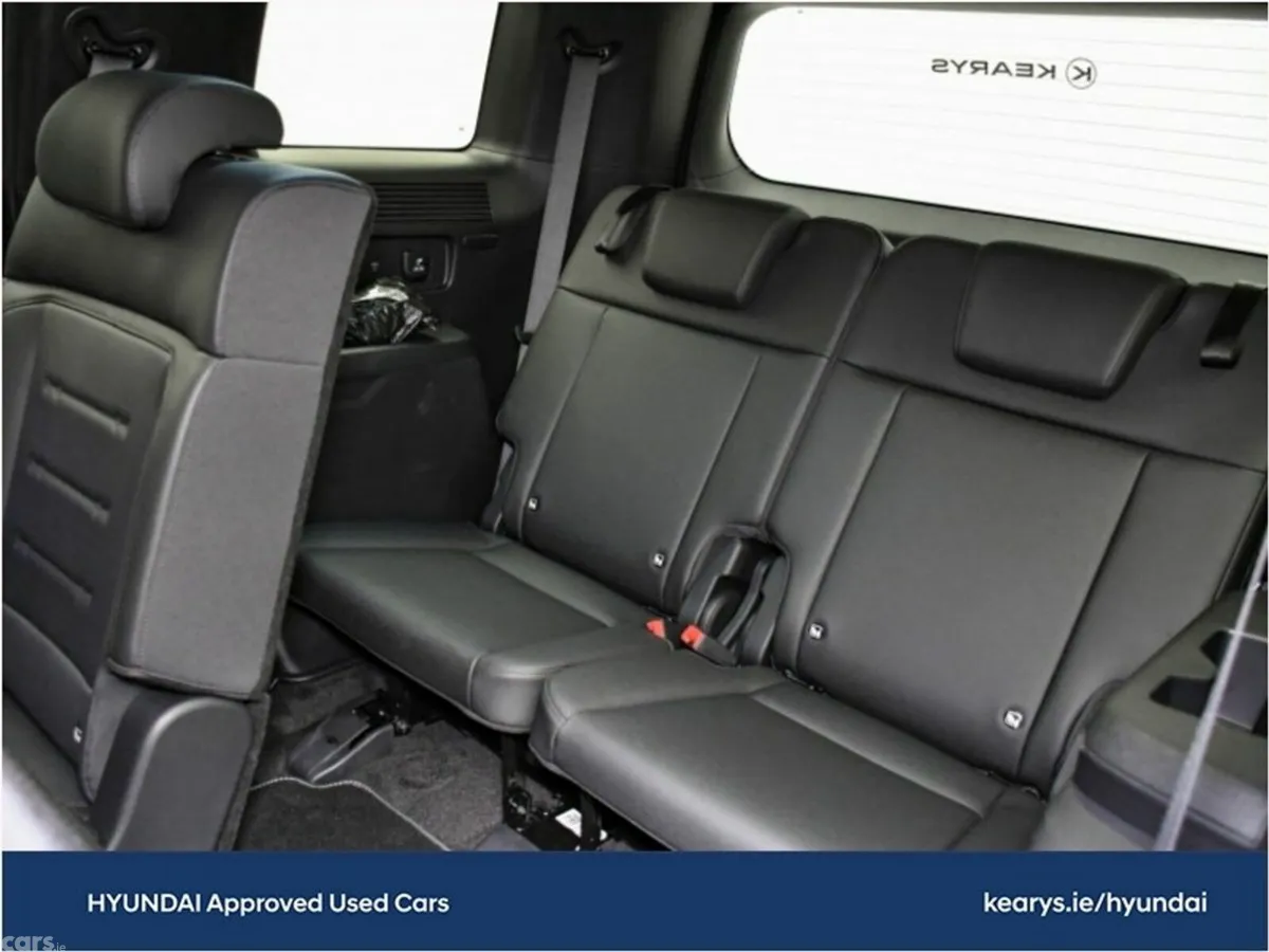 Hyundai Santa Fe SUV, Petrol Plug-in Hybrid, 2026, Black