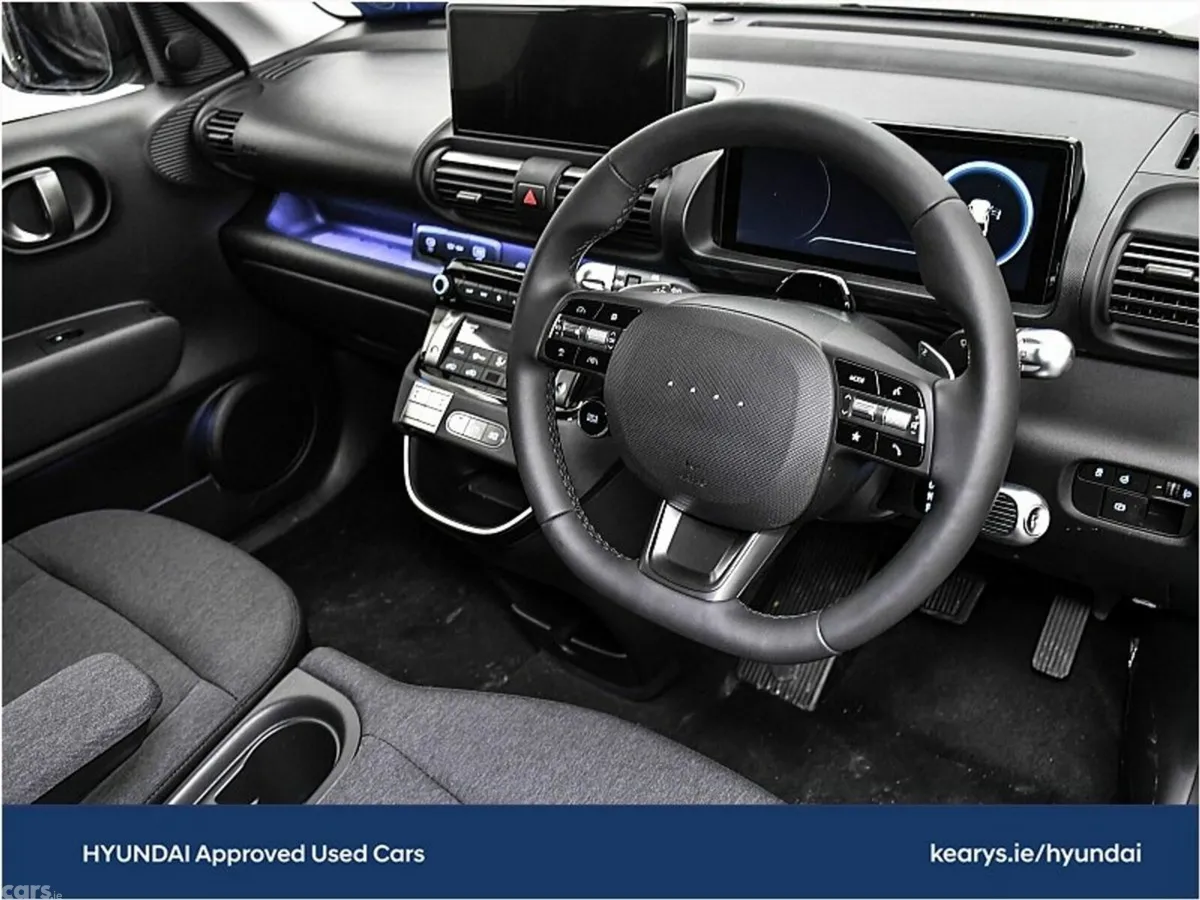 Hyundai INSTER SUV, Electric, 2026, Black