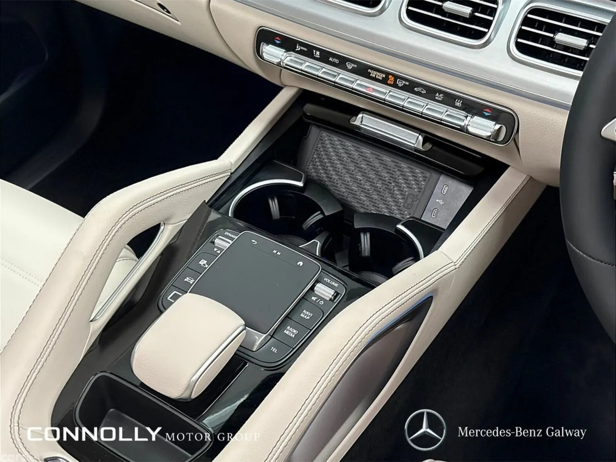 Mercedes-Benz GLE SUV, Petrol Plug-in Hybrid, 2027, Black