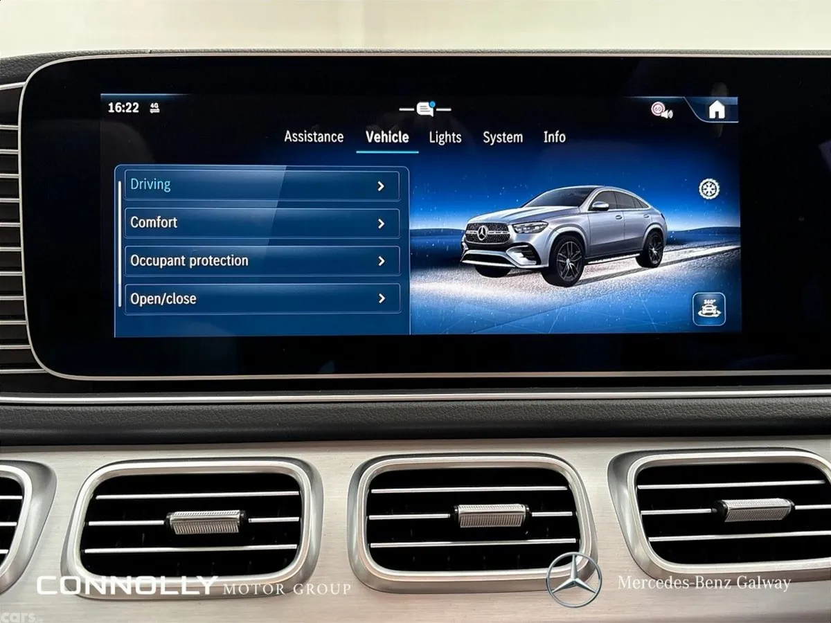Mercedes-Benz GLE SUV, Petrol Plug-in Hybrid, 2027, Black