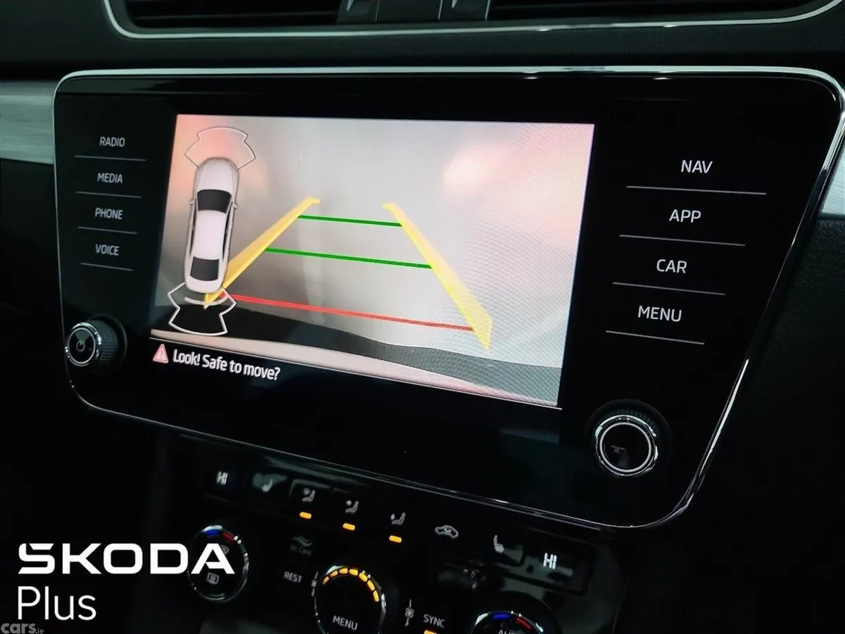 Skoda Superb Saloon, Diesel, 2025, White