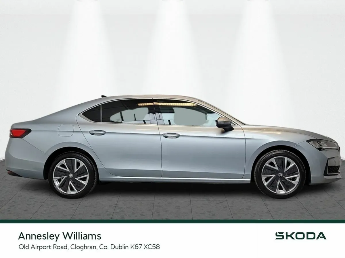 Skoda Superb Saloon, Diesel, 2026, Silver