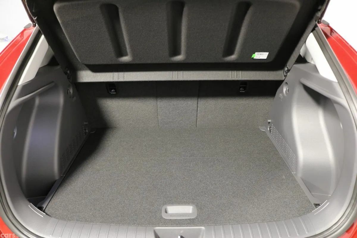 Hyundai KONA SUV, Electric, 2026, Red