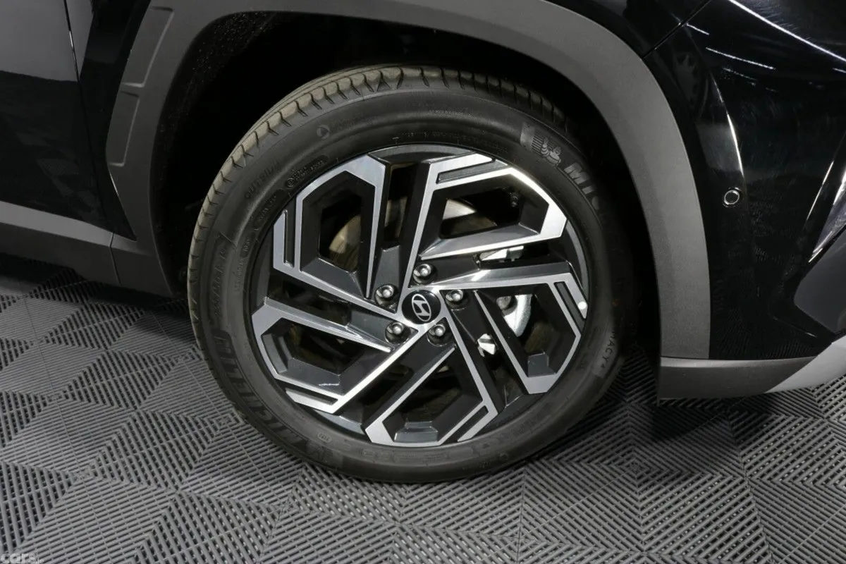 Hyundai Tucson SUV, Petrol Plug-in Hybrid, 2026, Black