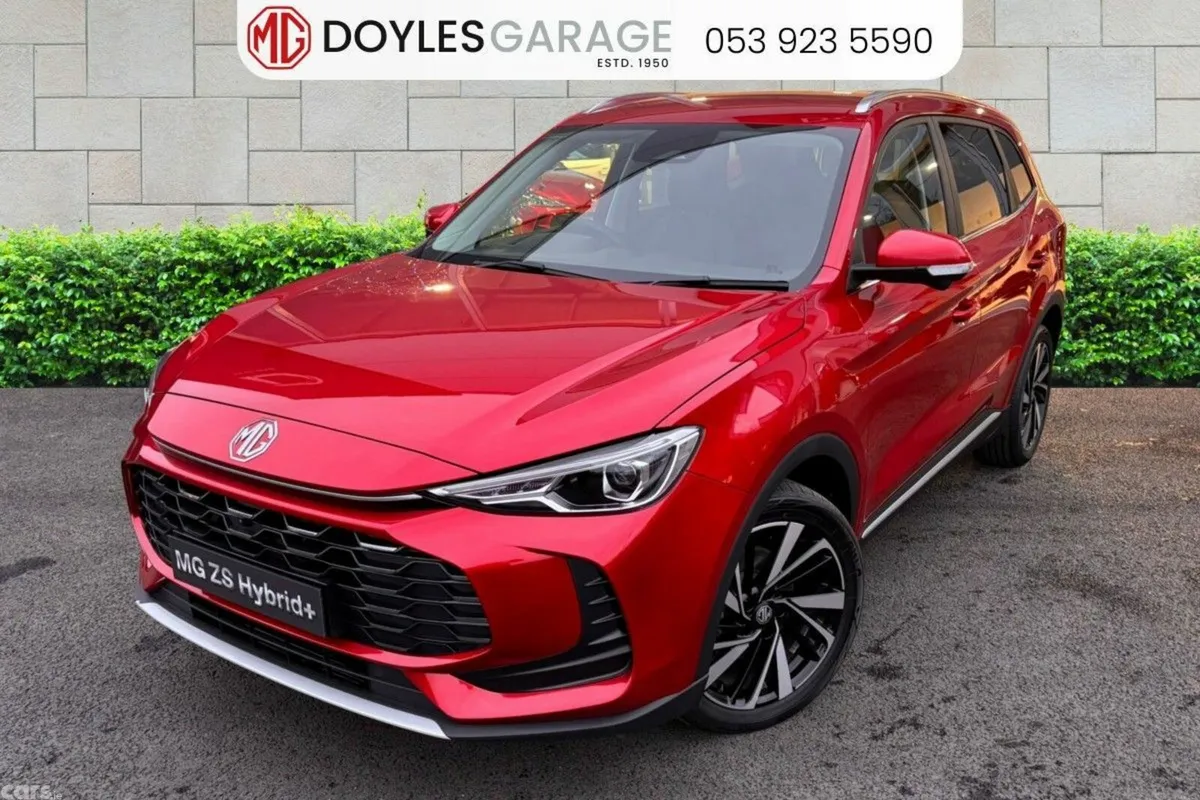 MG ZS SUV, Petrol Hybrid, 2027, Red