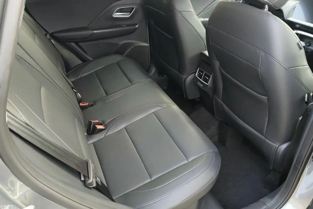 MG ZS SUV, Petrol Hybrid, 2027, Grey