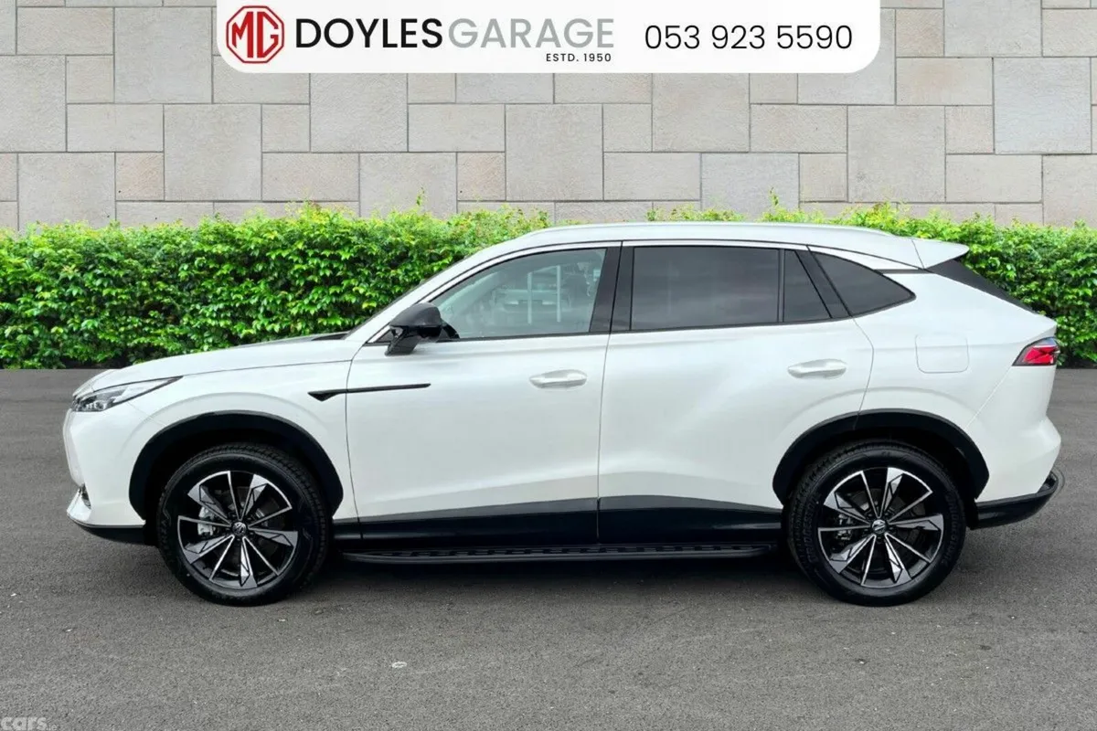 MG HS SUV, Petrol Plug-in Hybrid, 2027, White