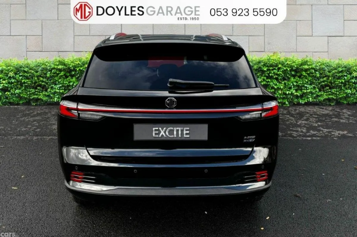 MG HS SUV, Petrol Plug-in Hybrid, 2027, Black