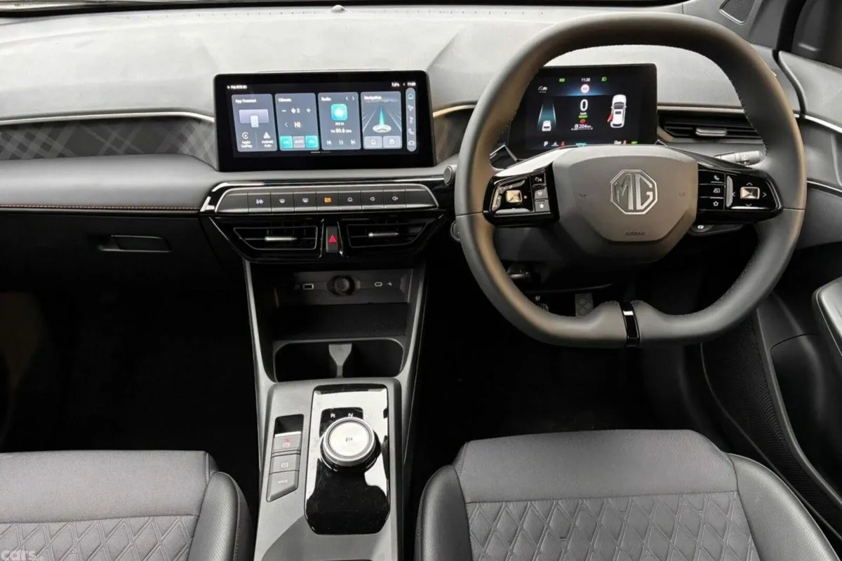 MG MG3 Hatchback, Petrol Hybrid, 2027, Silver