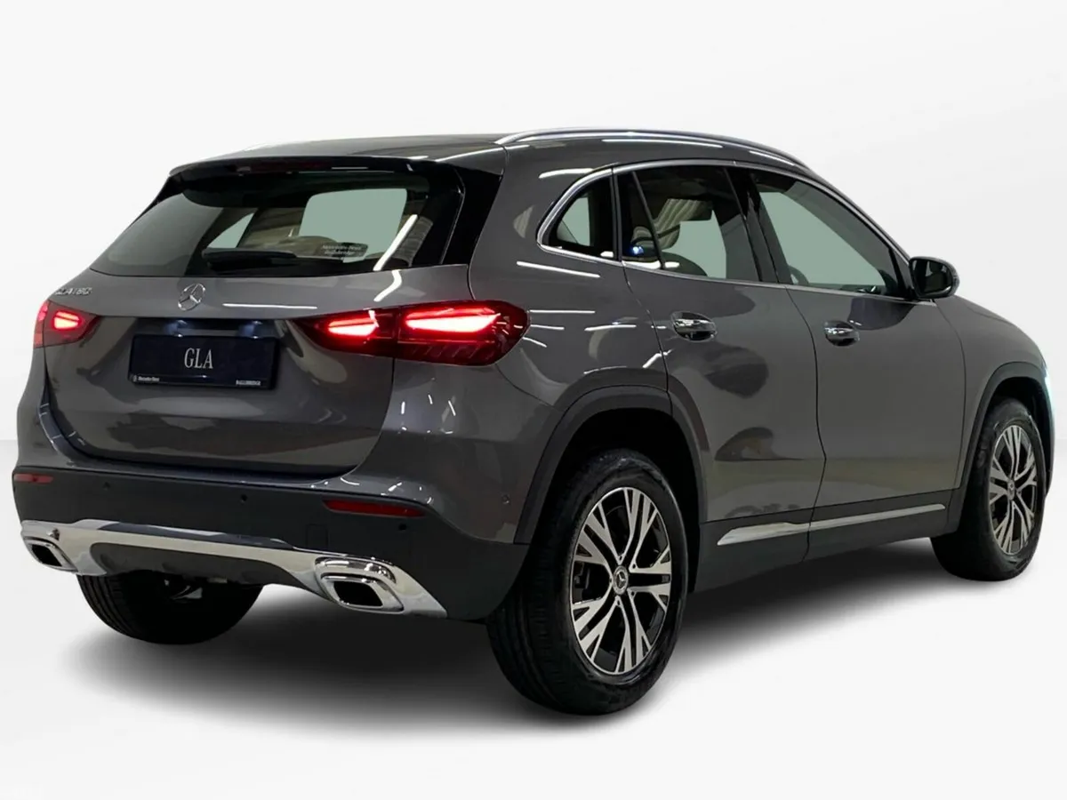 Mercedes-Benz GLA SUV, Diesel, 2026, Grey