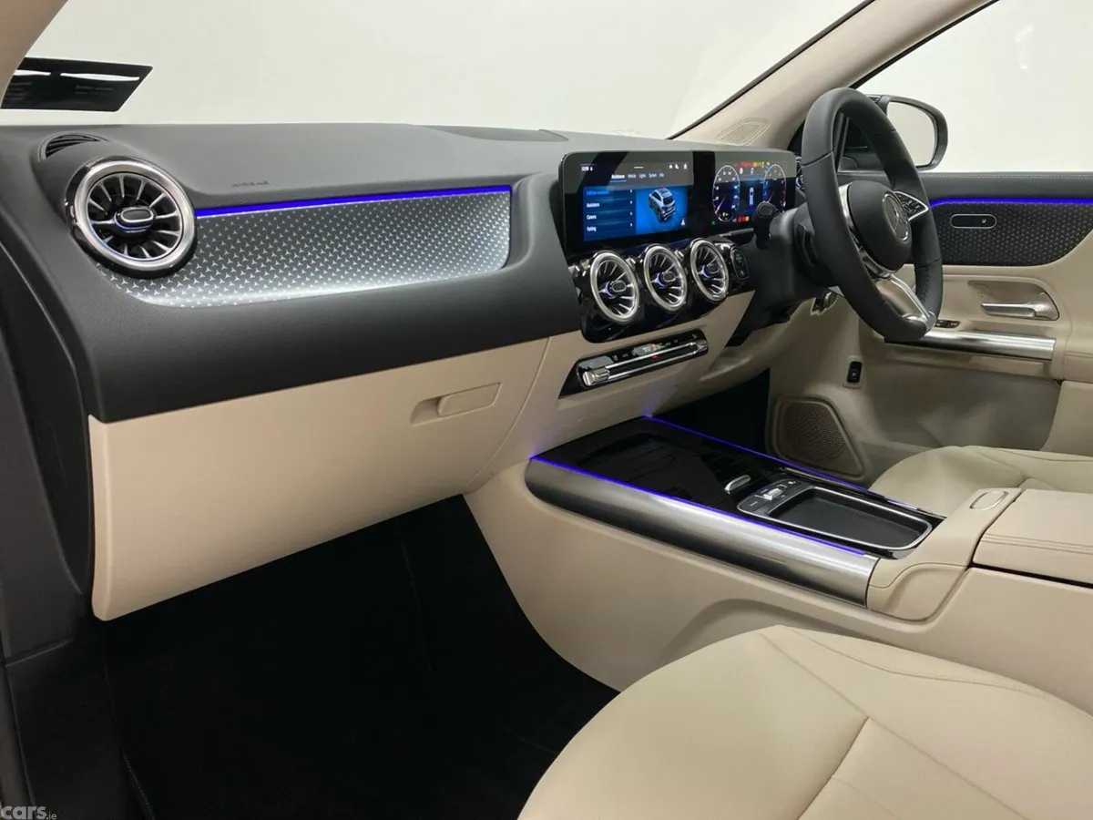 Mercedes-Benz GLA SUV, Petrol, 2026, Black