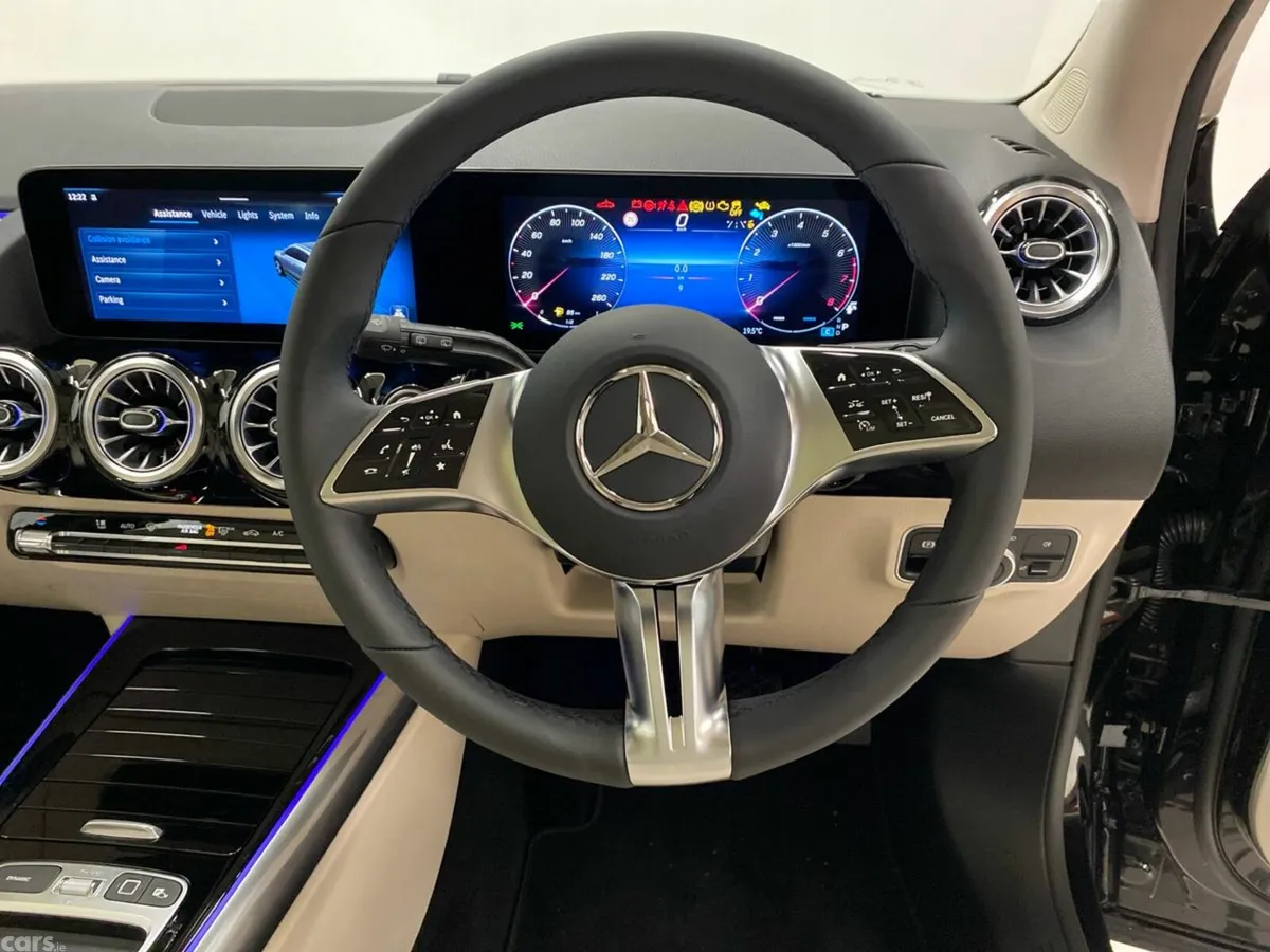Mercedes-Benz GLA SUV, Petrol, 2026, Black