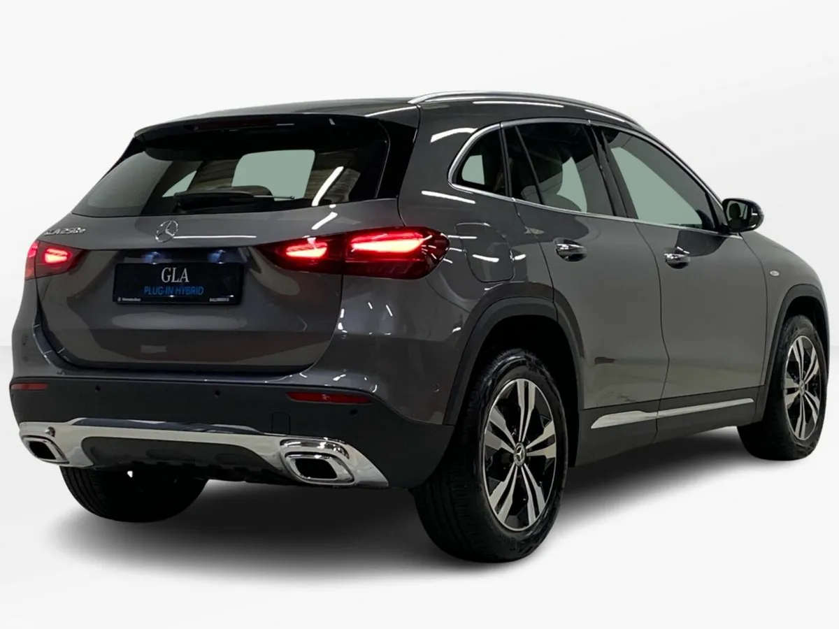 Mercedes-Benz GLA SUV, Petrol Plug-in Hybrid, 2026, Grey