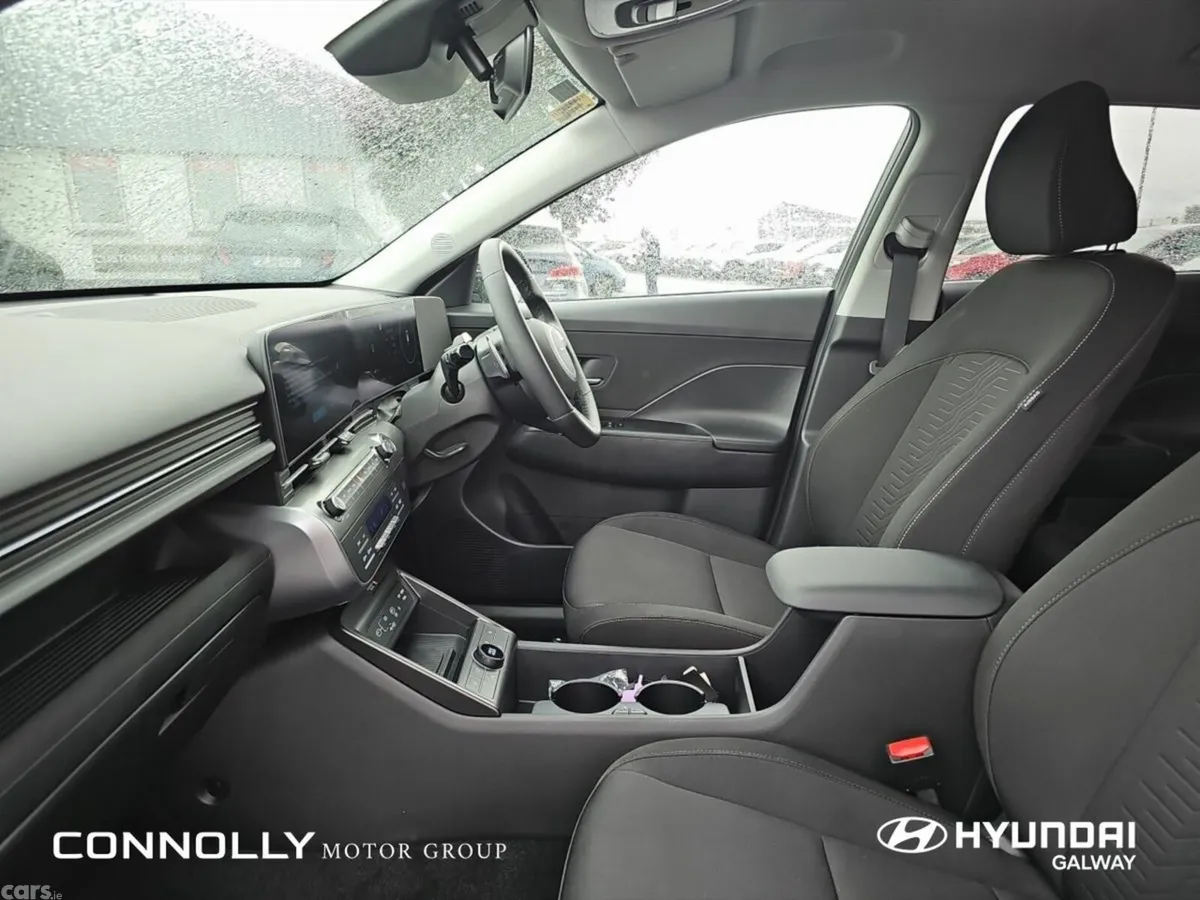 Hyundai KONA SUV, Petrol Hybrid, 2026, Grey