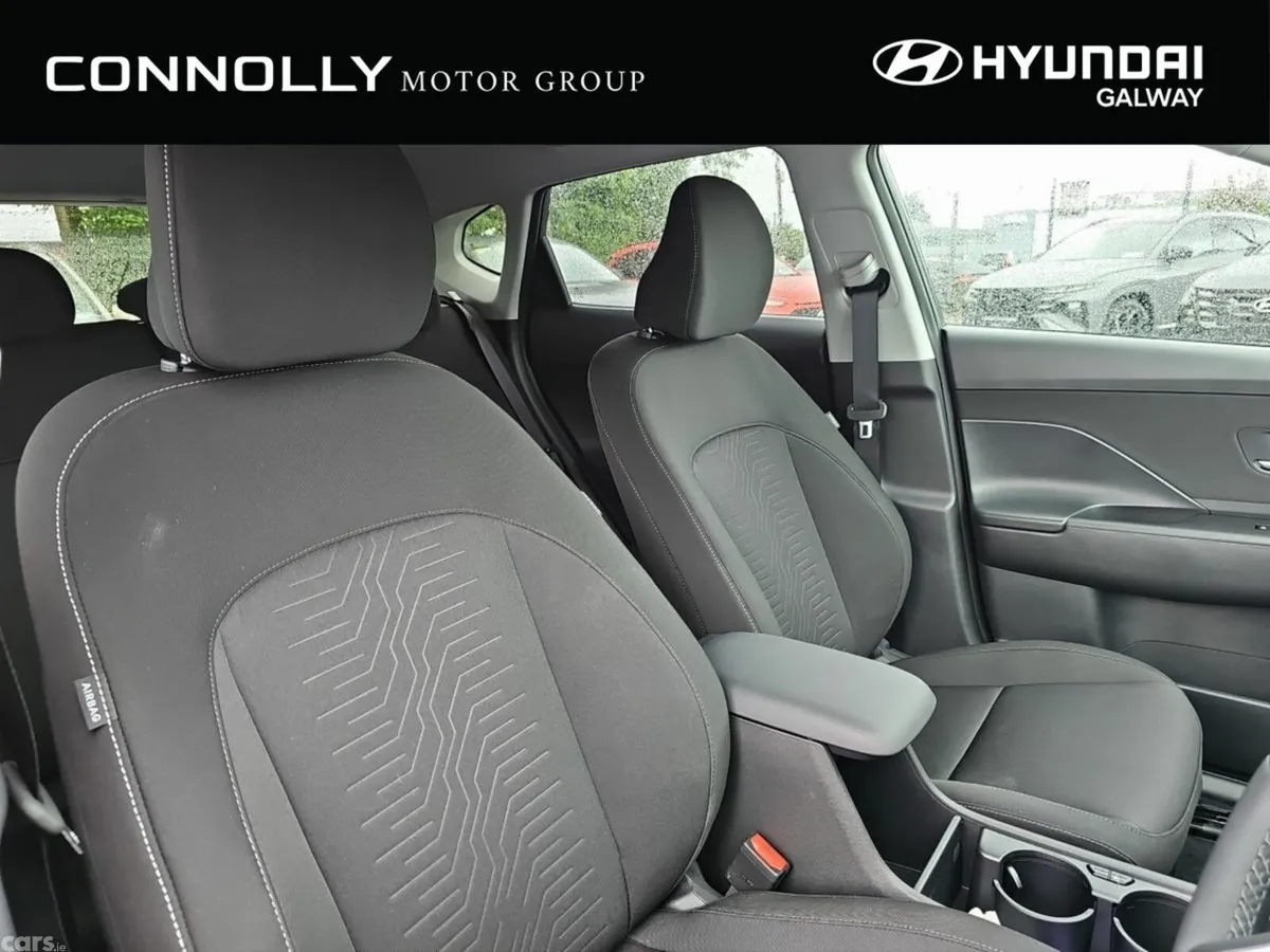 Hyundai KONA SUV, Petrol Hybrid, 2026, Grey
