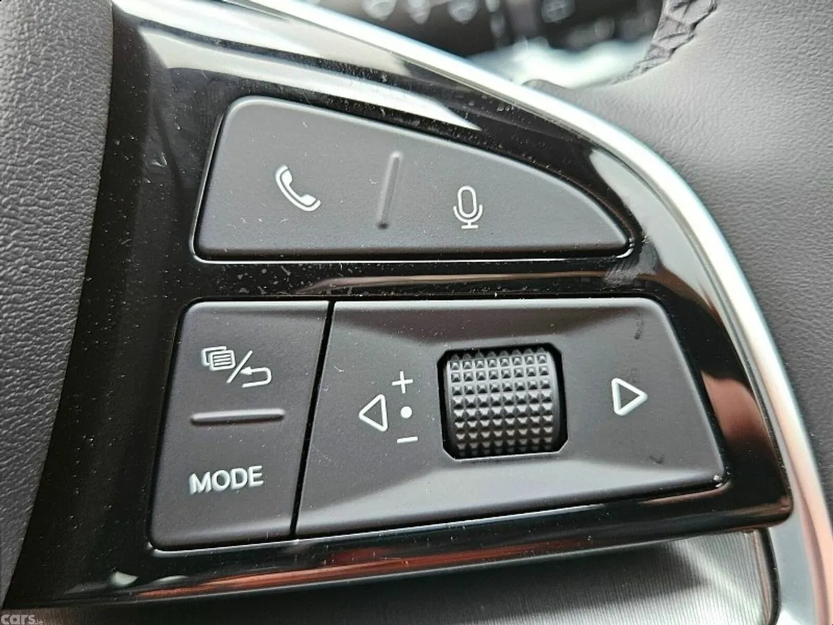 BYD SEAL U SUV, Petrol Plug-in Hybrid, 2026, Black