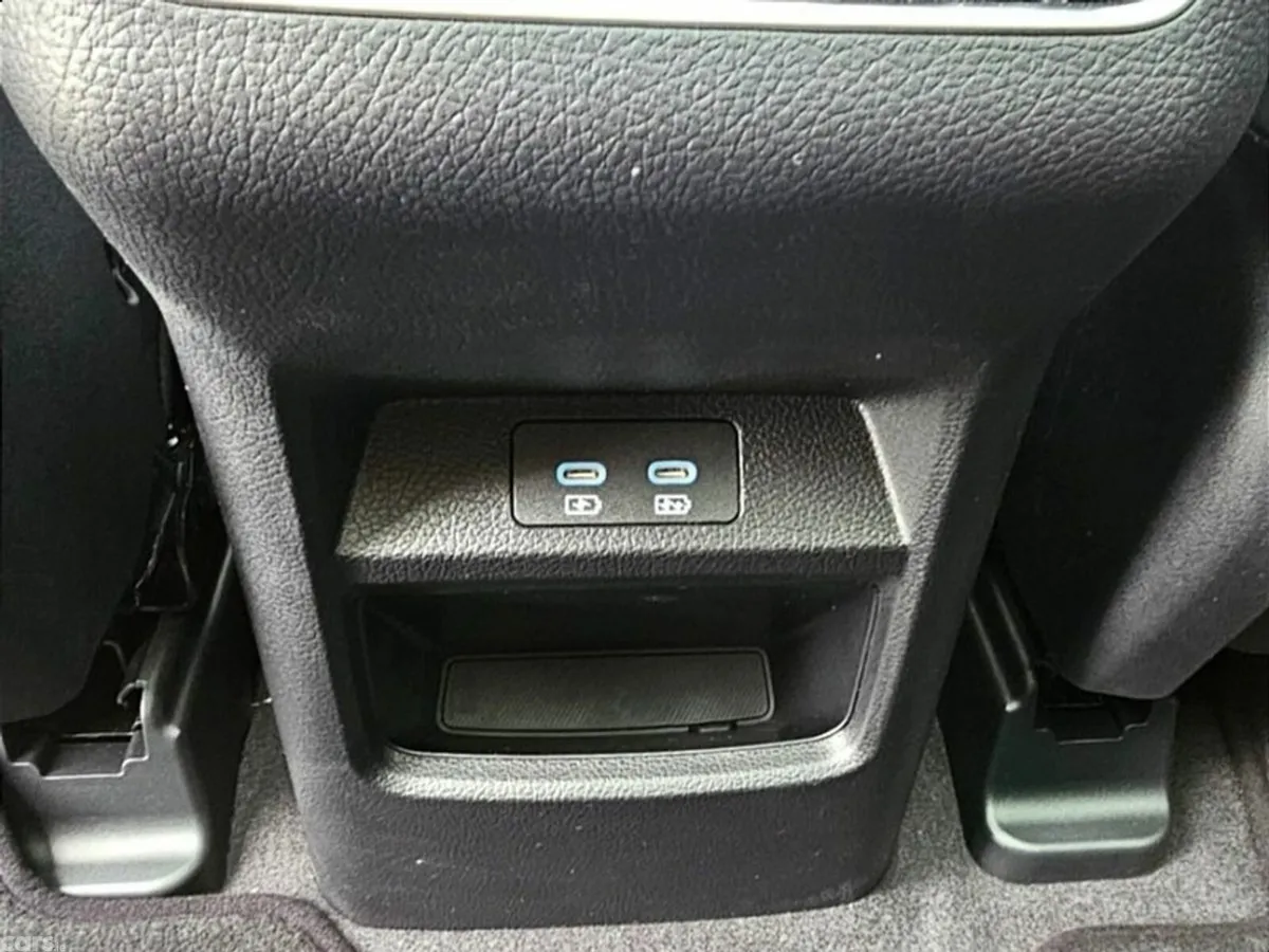 BYD SEAL U SUV, Petrol Plug-in Hybrid, 2026, Black