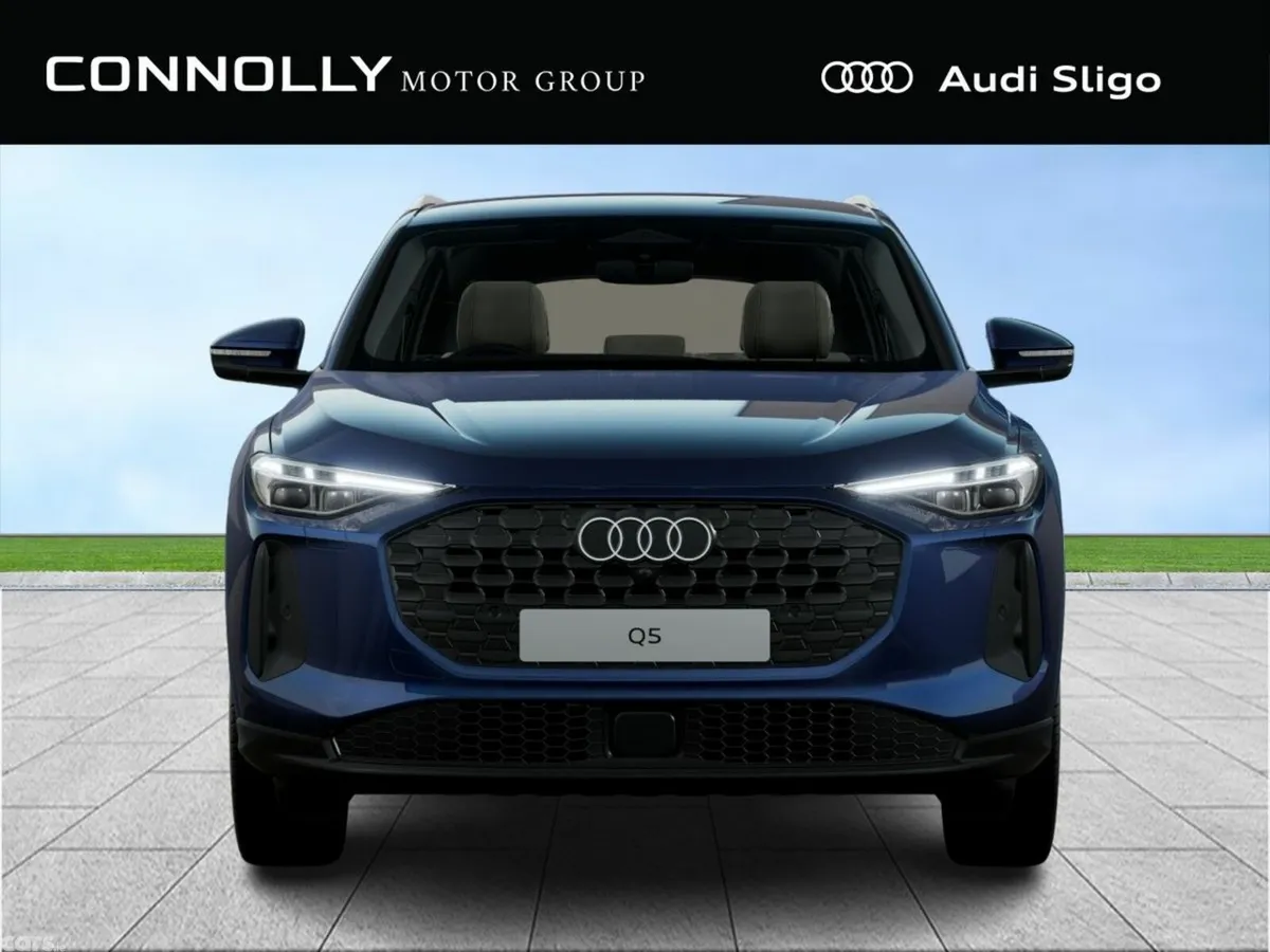 Audi Q5 SUV, Petrol Plug-in Hybrid, 2027, Blue