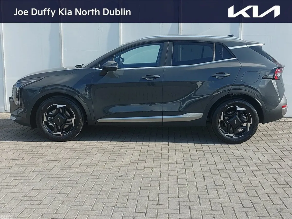 Kia Sportage SUV, Diesel Hybrid, 2026, Grey