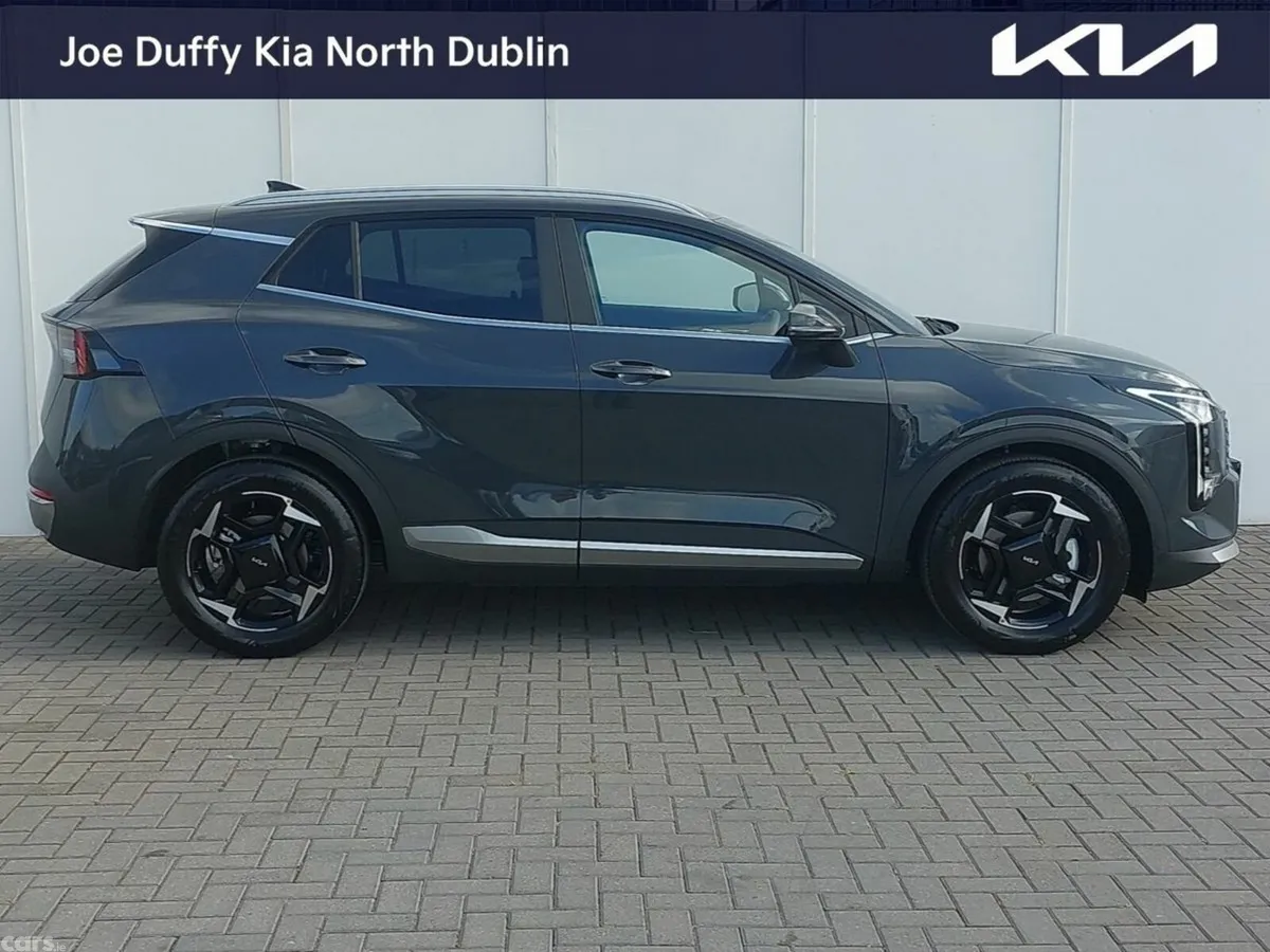 Kia Sportage SUV, Diesel Hybrid, 2026, Grey