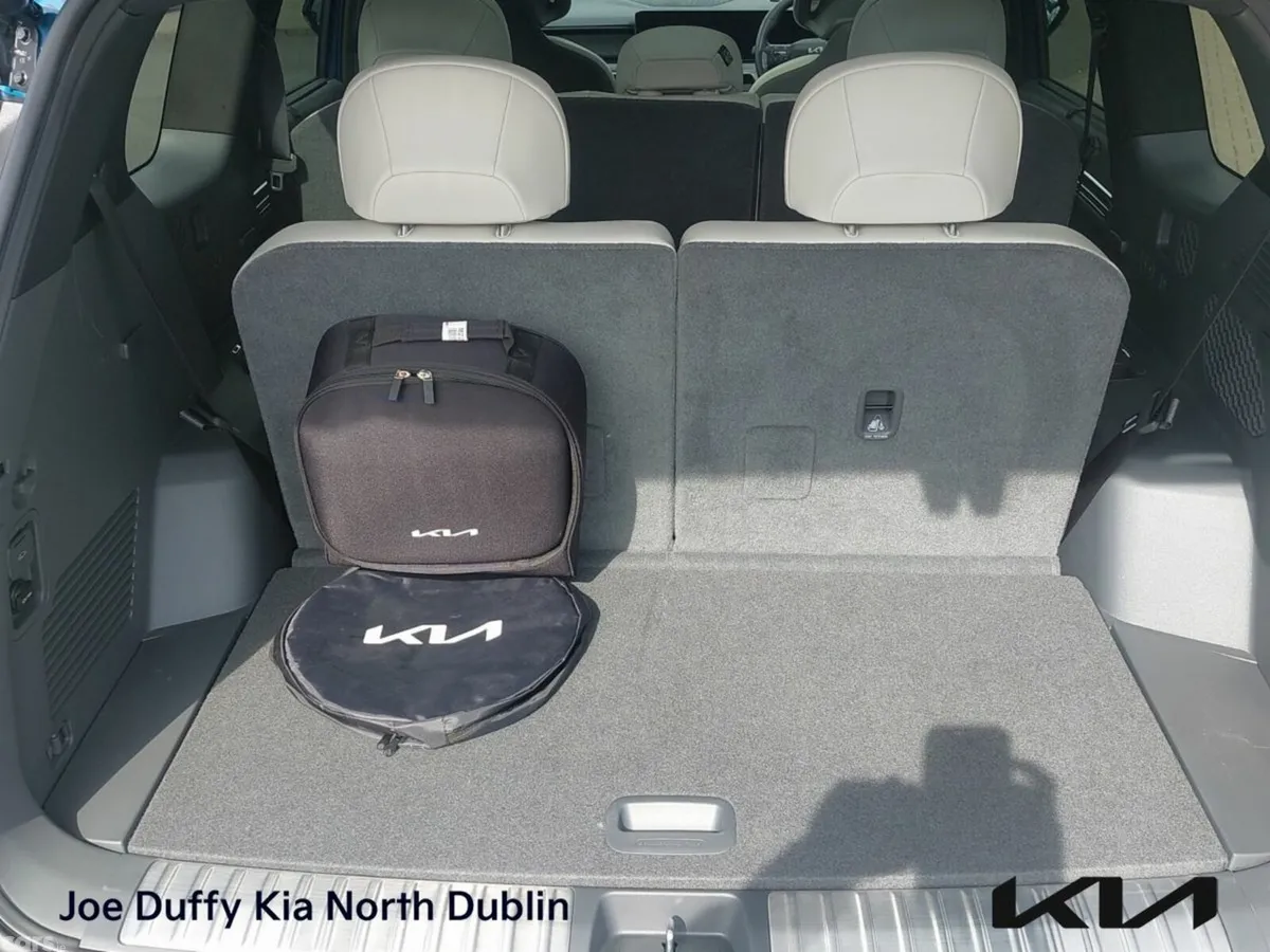 Kia EV9 MPV, Electric, 2026, Grey