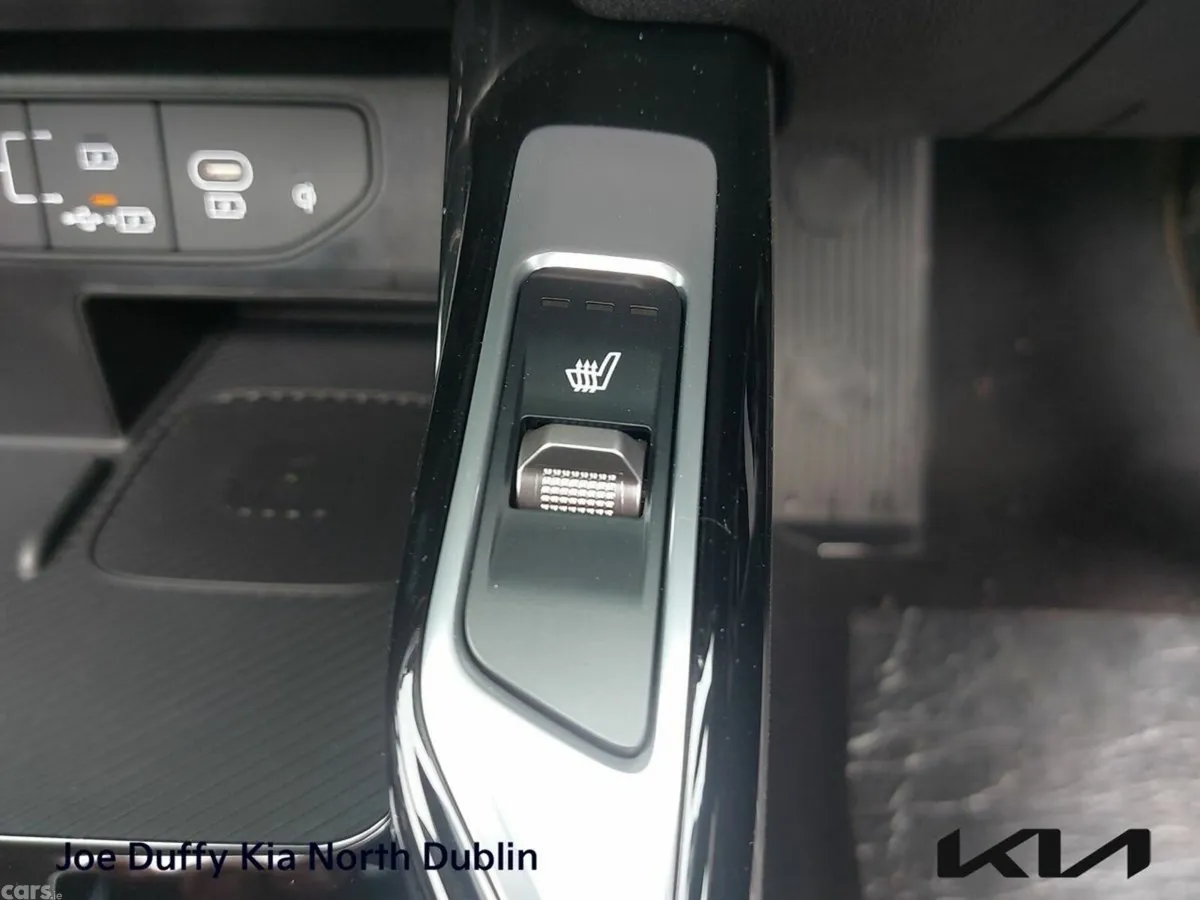 Kia Sorento SUV, Petrol Plug-in Hybrid, 2026, Black