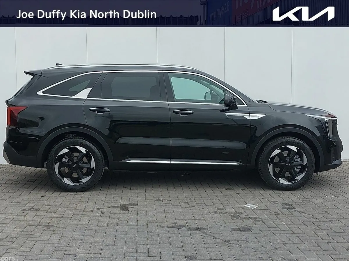 Kia Sorento SUV, Petrol Plug-in Hybrid, 2026, Black