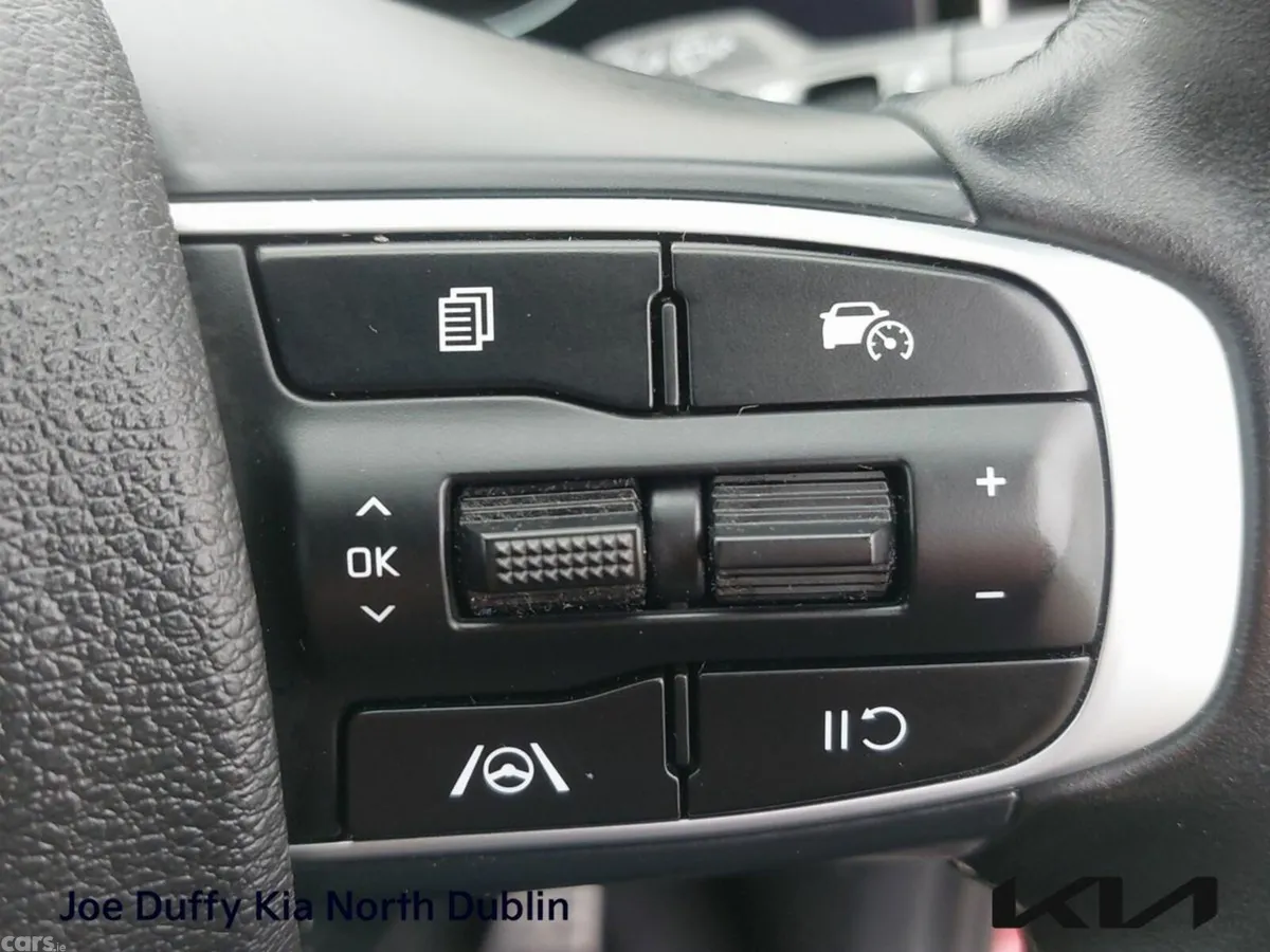Kia Sportage SUV, Diesel Hybrid, 2024, Red