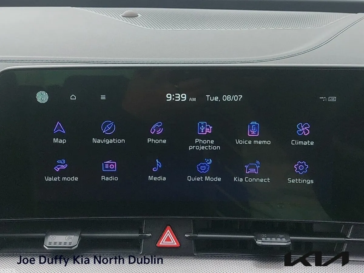 Kia Sportage SUV, Diesel Hybrid, 2024, Red