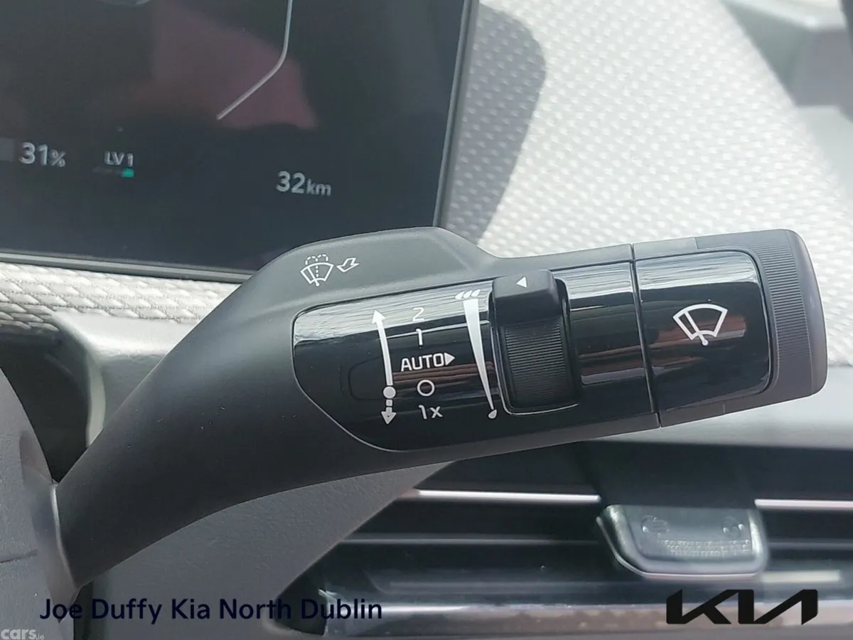 Kia EV6 MPV, Electric, 2026, Grey