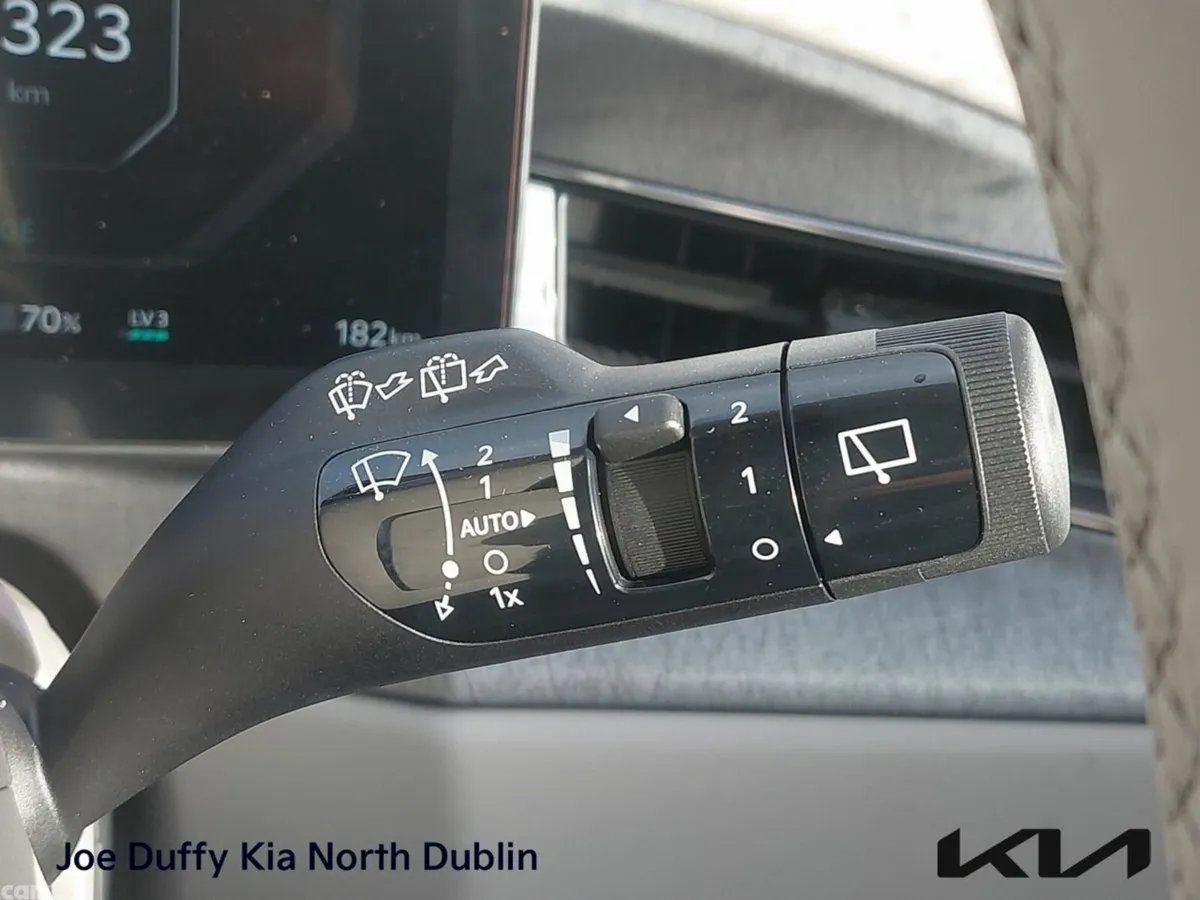 Kia EV9 SUV, Electric, 2026, Grey