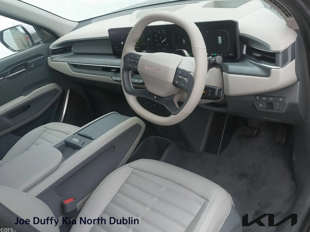 Kia EV9 SUV, Electric, 2026, Grey
