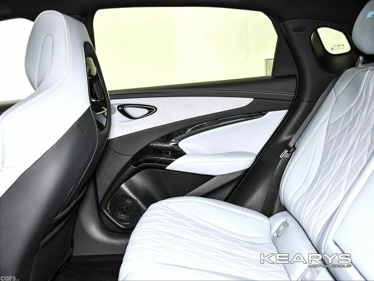 BYD SEAL Hatchback, Electric, 2027, Black