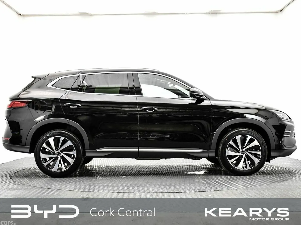BYD SEAL U SUV, Petrol Plug-in Hybrid, 2027, Black