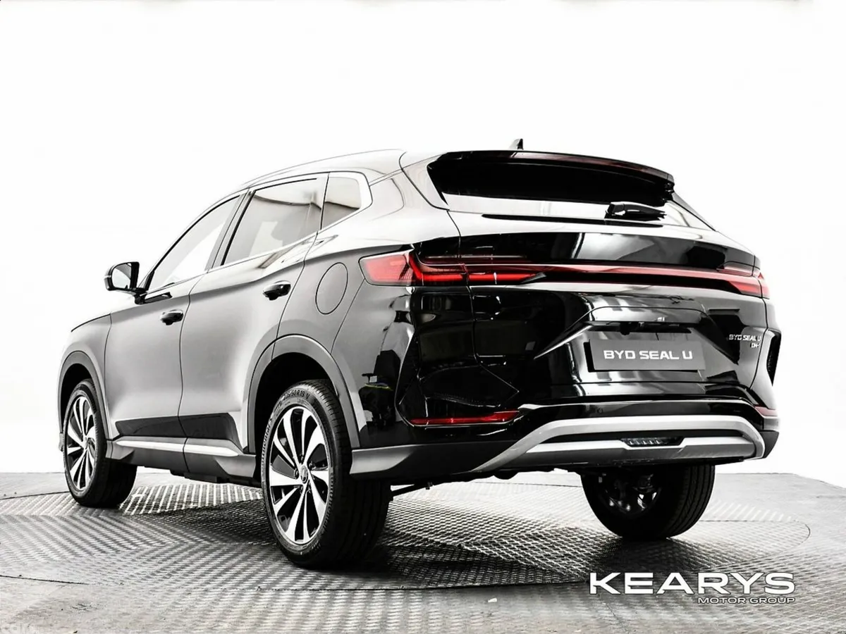 BYD SEAL U SUV, Petrol Plug-in Hybrid, 2027, Black