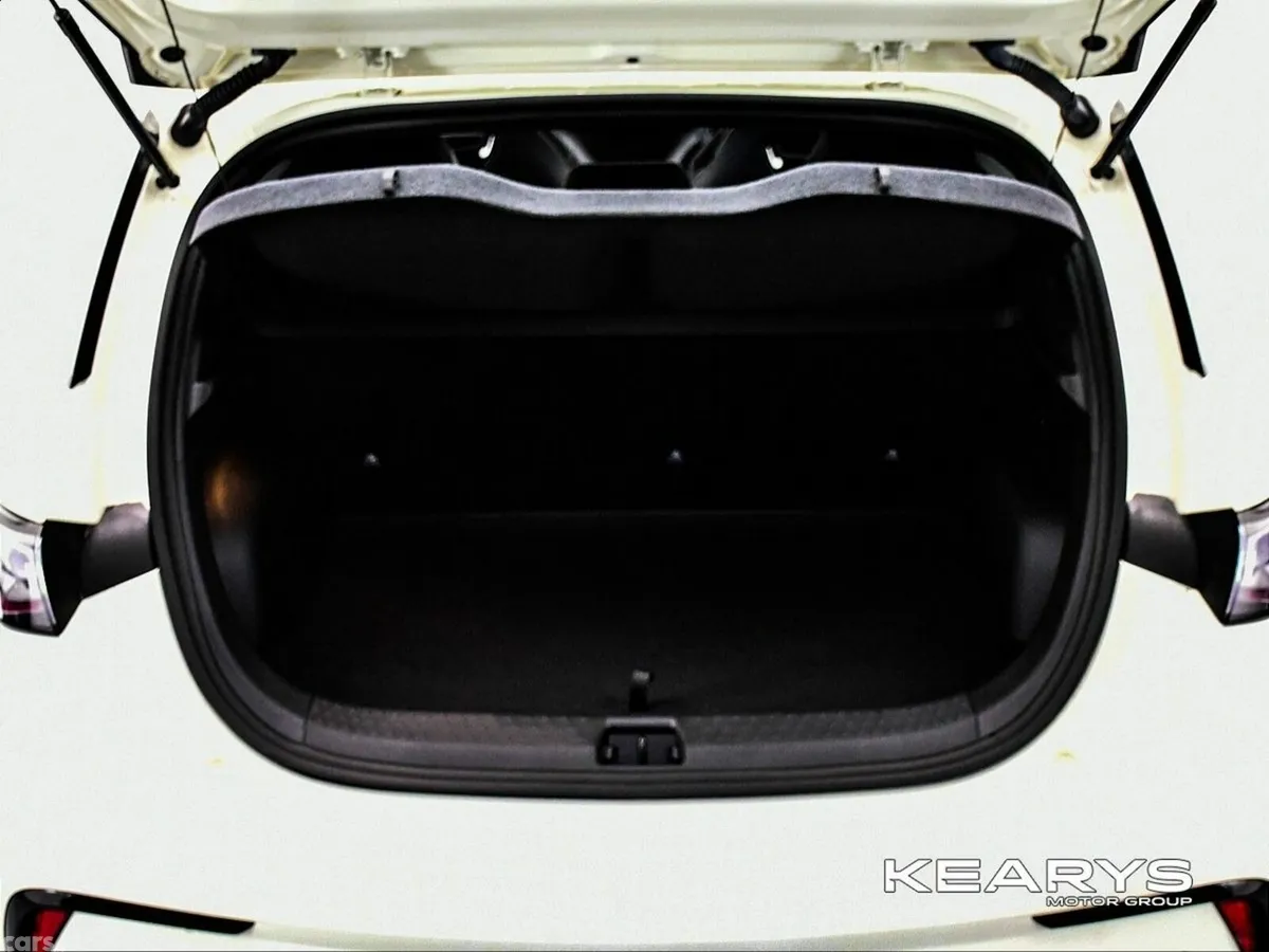 BYD DOLPHIN Hatchback, Electric, 2027, White