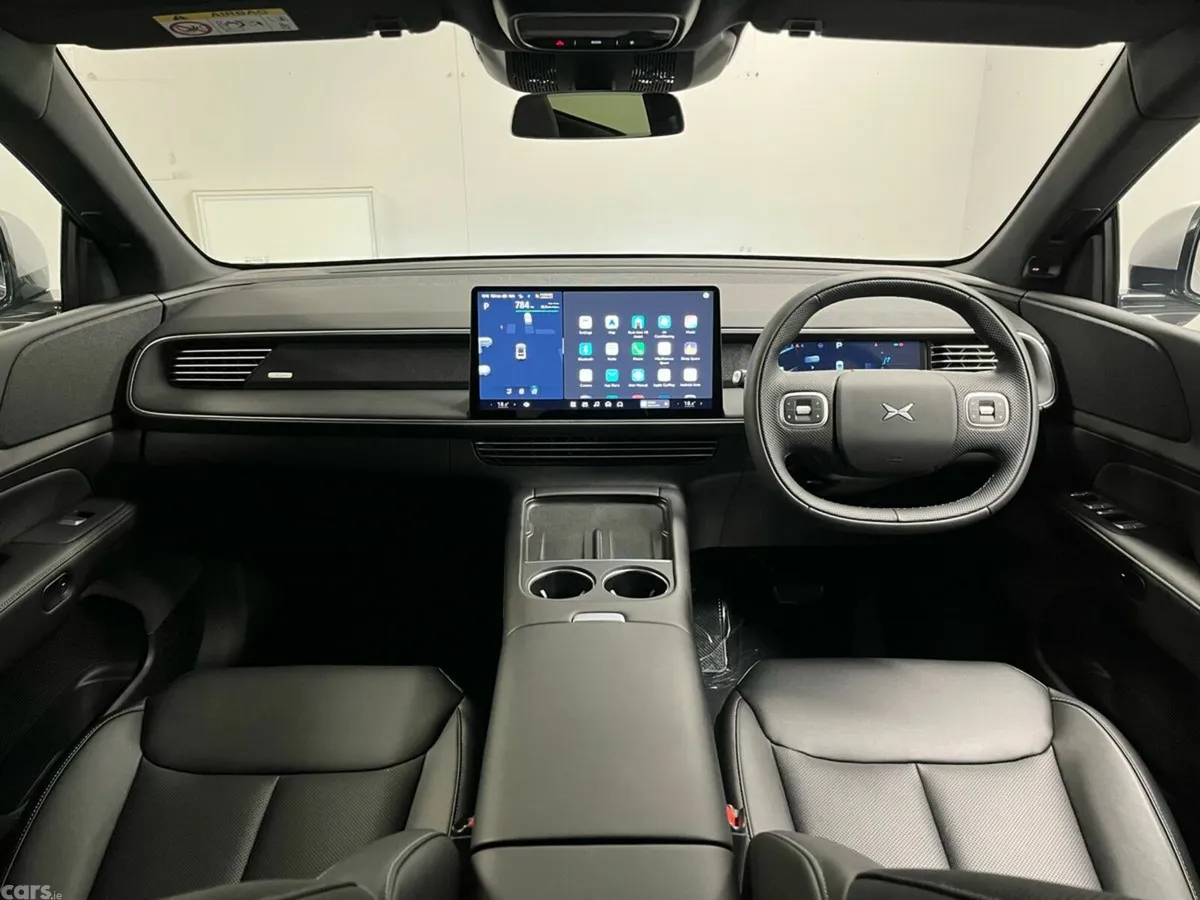 XPeng G6 SUV, Electric, 2025, Grey
