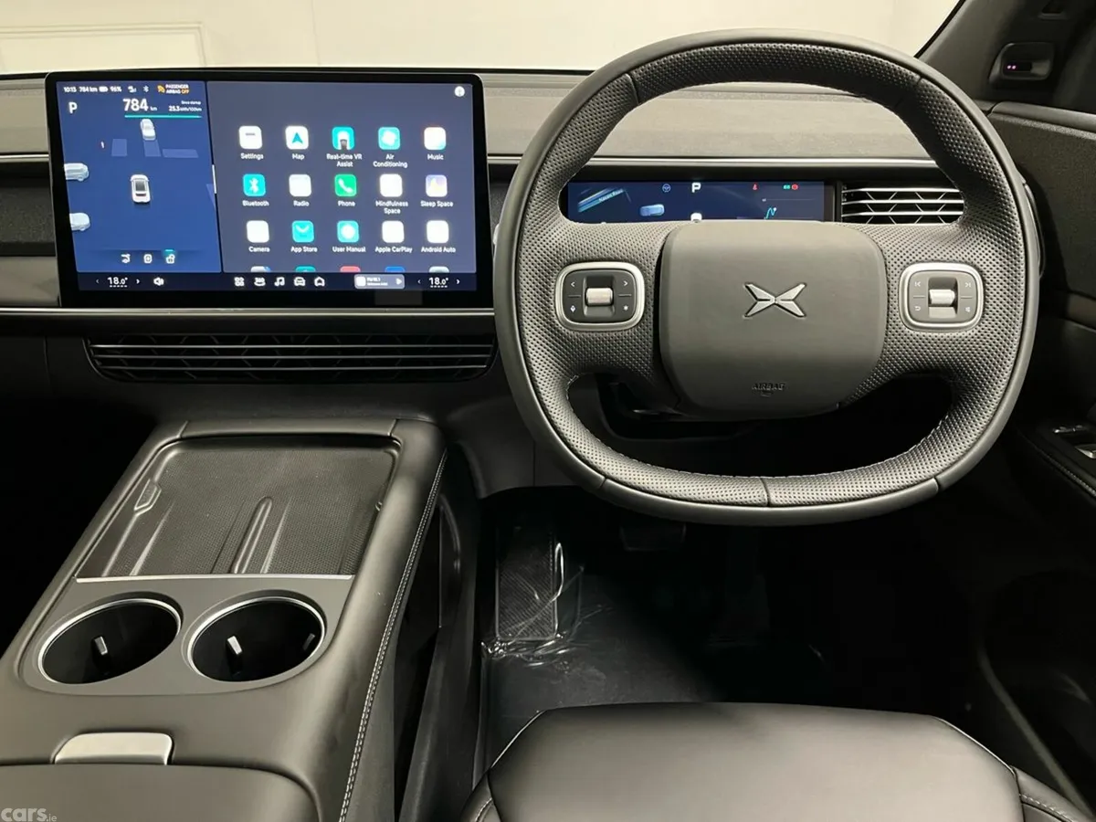 XPeng G6 SUV, Electric, 2025, Grey
