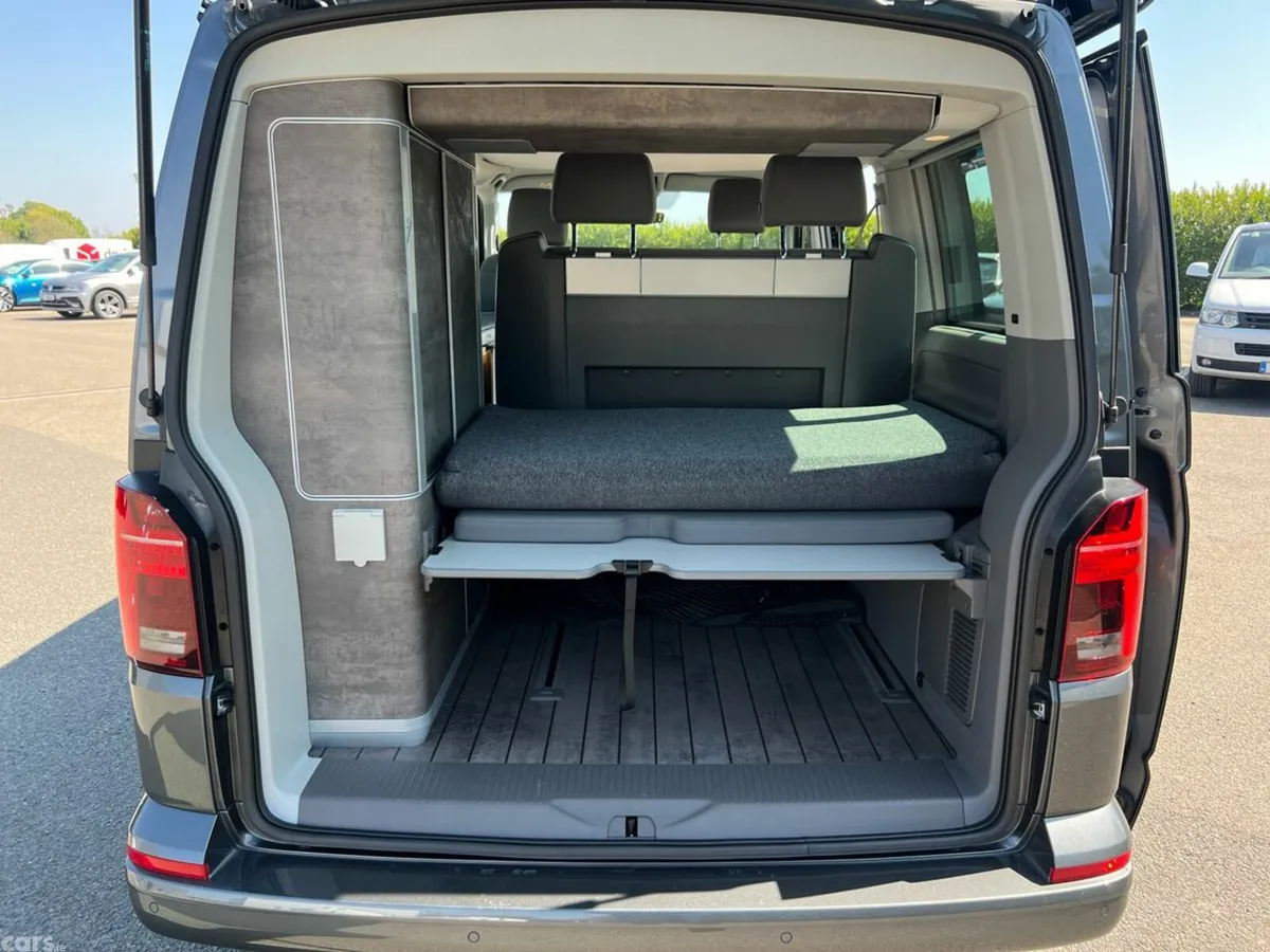 Volkswagen California MPV, Diesel, 2024, Grey