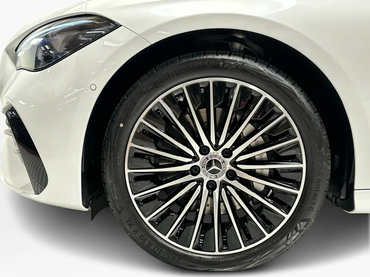 Mercedes-Benz CLE Coupe, Petrol Plug-in Hybrid, 2026, White