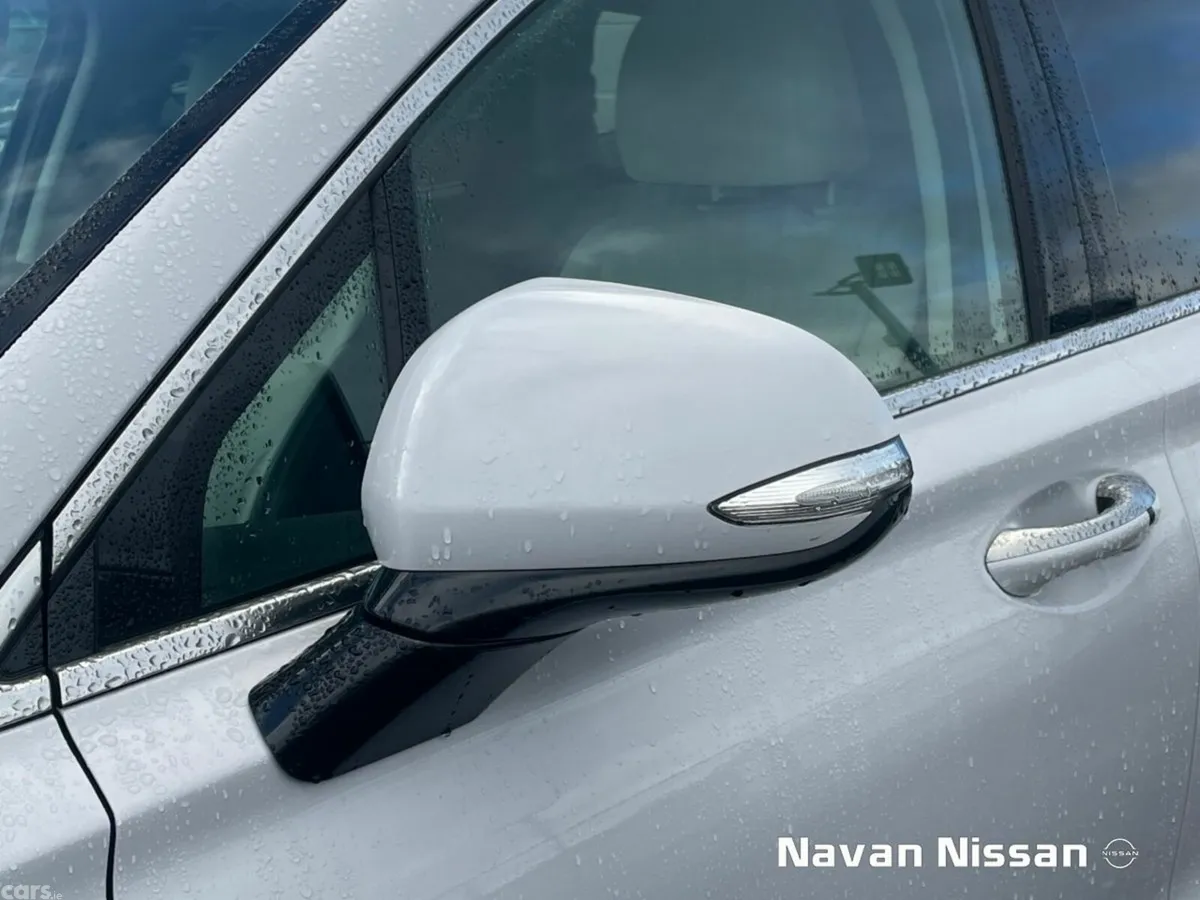 Hyundai Santa Fe SUV, Petrol Plug-in Hybrid, 2023, White