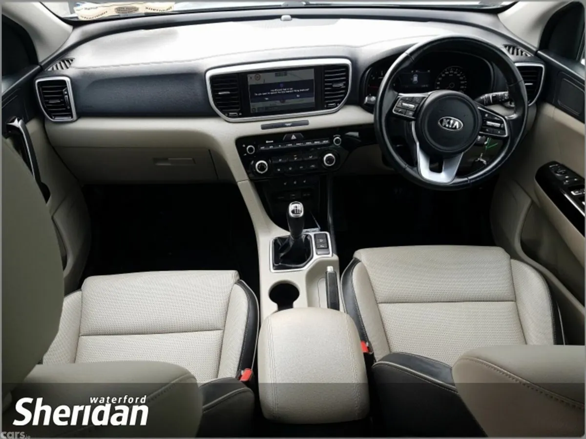 Kia Sportage SUV, Diesel Hybrid, 2021, Grey