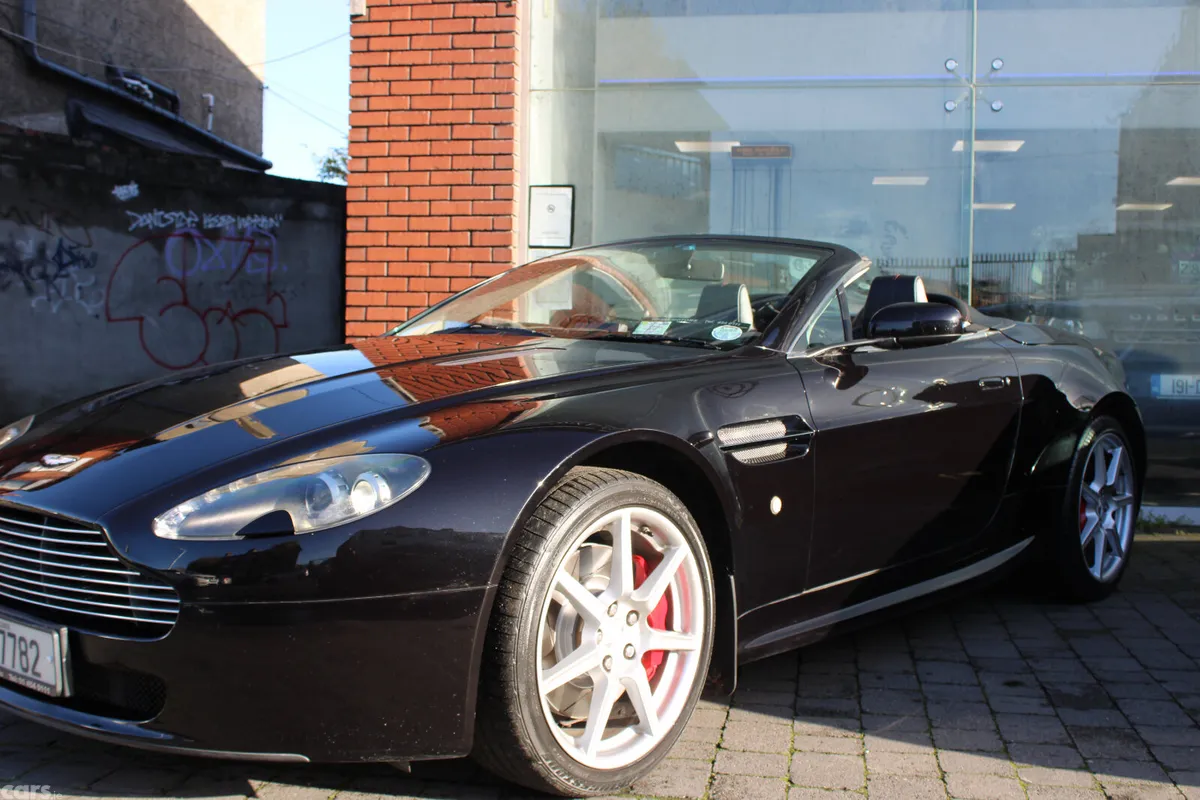 Aston Martin Vantage Convertible, Petrol, 2008, Black