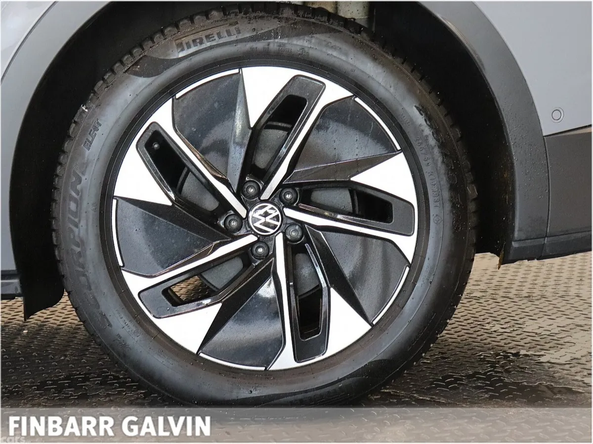 Volkswagen ID.4 Estate, Electric, 2023, Grey