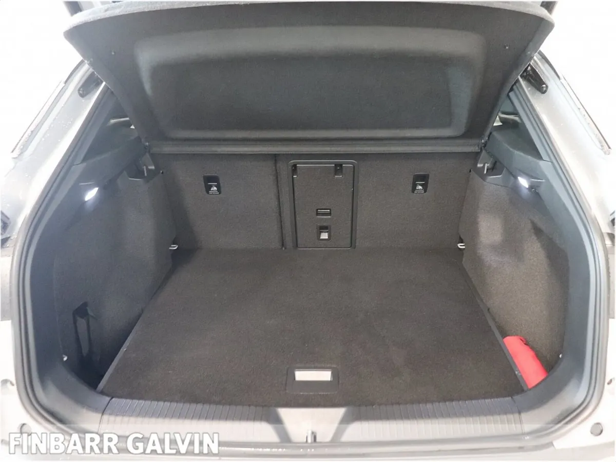 Volkswagen ID.4 Estate, Electric, 2023, Grey