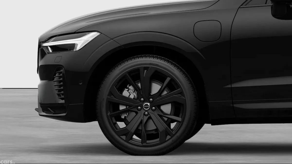 Volvo XC60 Hatchback, Petrol Plug-in Hybrid, 2027, Black